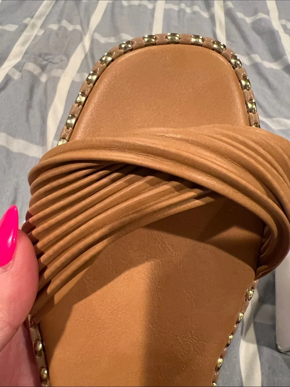 Brand New Women’s Tan Strappy Slide Sandals with Stud Trim Qupid From Buckle